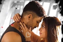 Lover Also Fighter Also Song - Naa Peru Surya