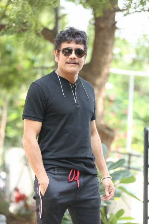 Nagarjuna-Latest-Pics-06