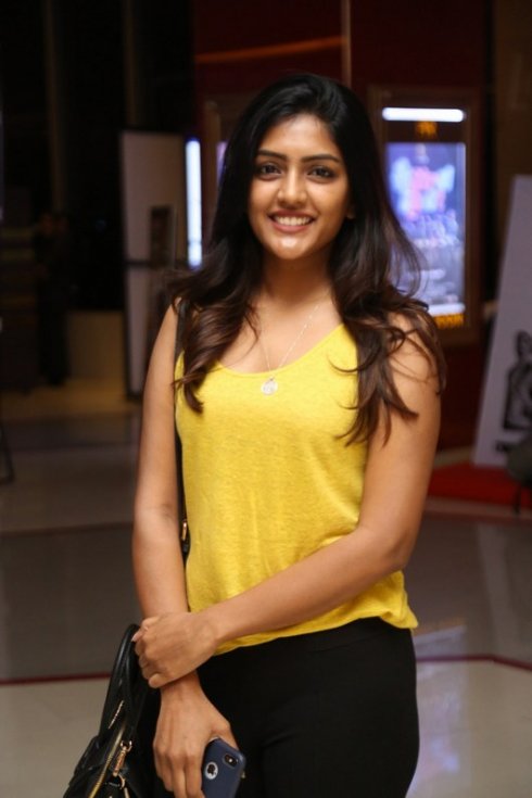 Eesha-Rebba-latest-Photos-08