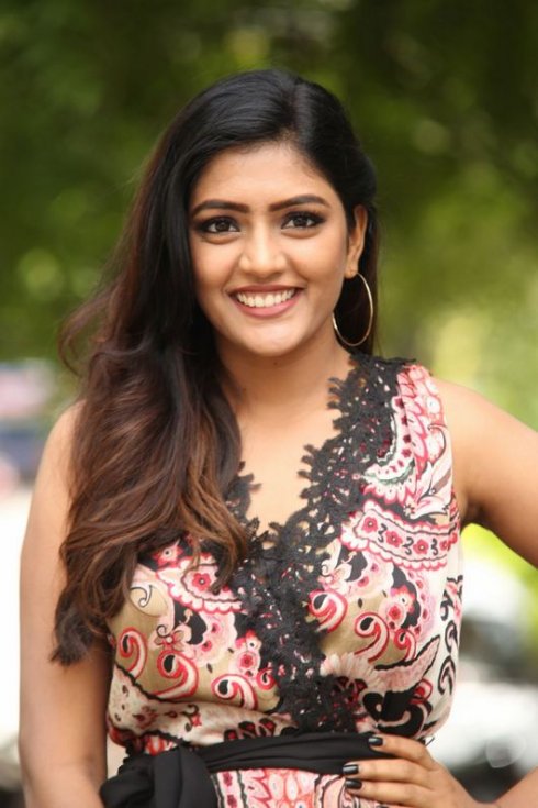 Eesha-Rebba-latest-Stills-07