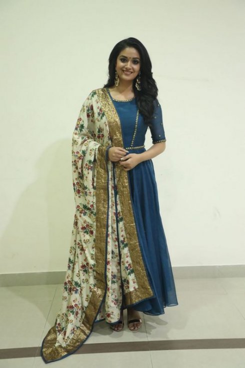 Keerthy-Suresh-Latest-Photos-04