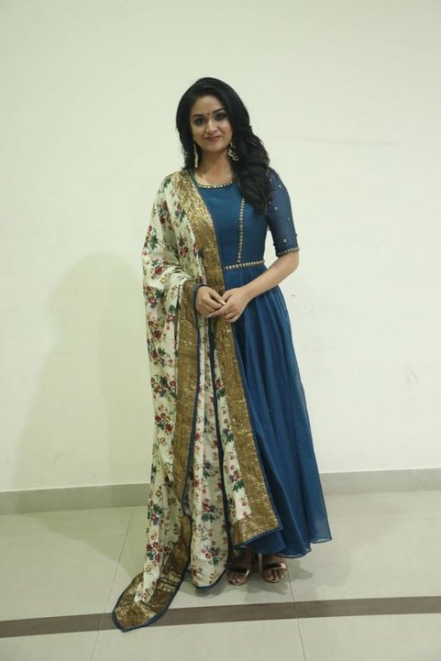 Keerthy-Suresh-Latest-Photos-07