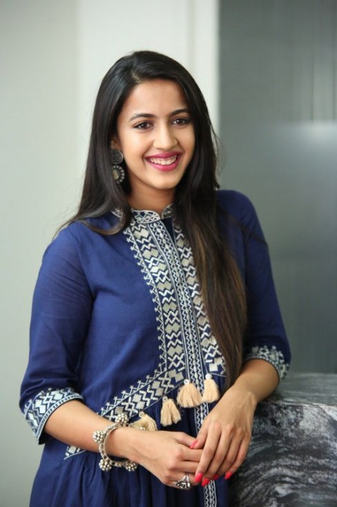 Niharika-New-Photos-02