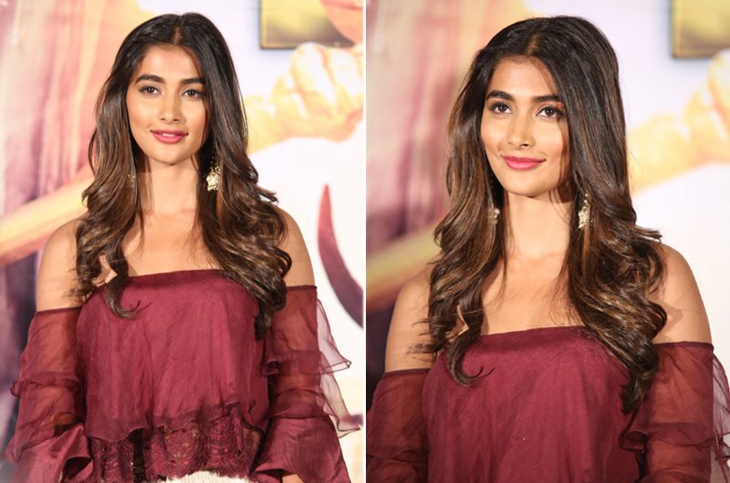 Pooja-Hegde-new-Photos-01