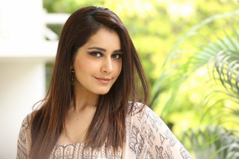 Raashi-Khanna-Stills-05