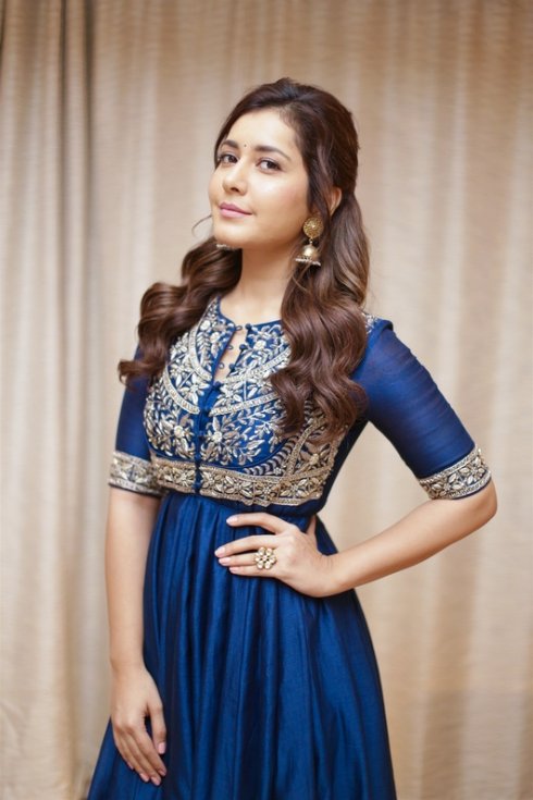 Rashi-Khanna-photos-04