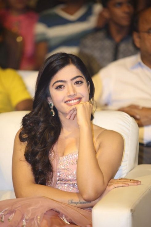 Rashmika-Mandanna-Photos-06