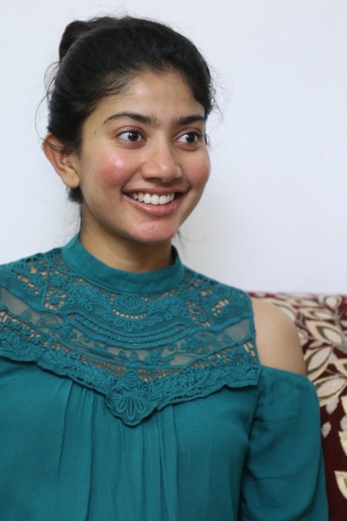 Sai-Pallavi-Latest-Photos-03