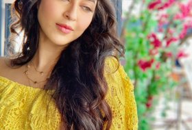 Sonarika-Bhadoria-Latest-Photos-03