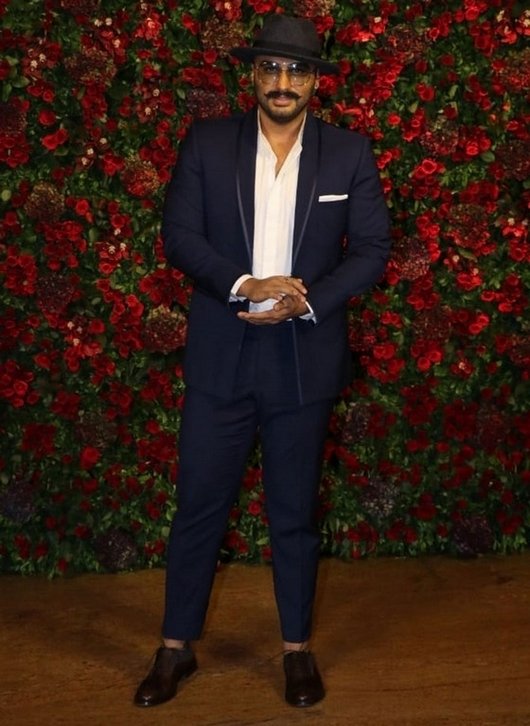 Celebs-at-Deepika-Ranveer-Reception-14