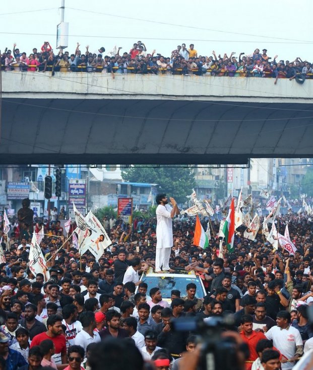 Janasena-Long-March-at-Vizag-03