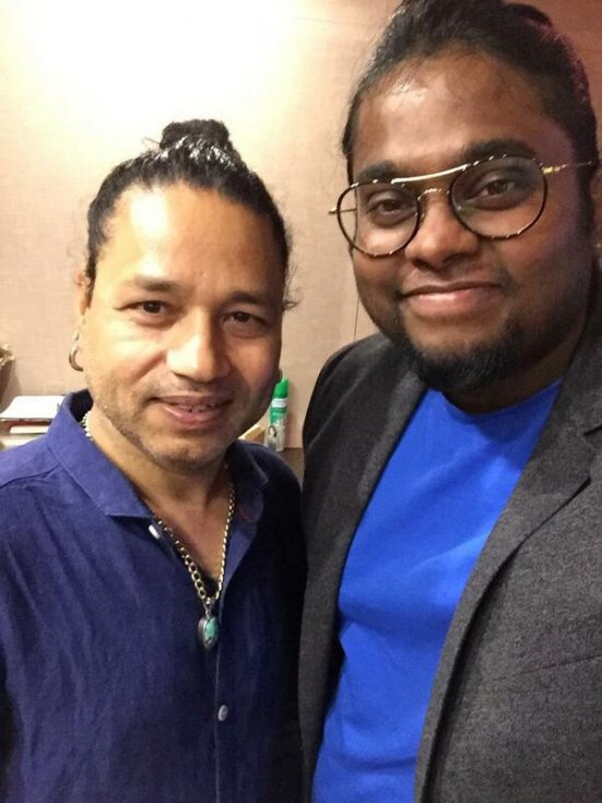 Mad-Movie-Team-With-Singer-Kailash-Kher-03