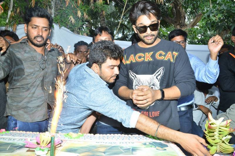 Allu-Arjun-Birthday-Celebrations-08