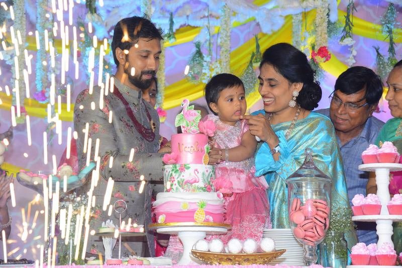 Bobby-Daughter-Vaishu-Birthday-Celebrations-08