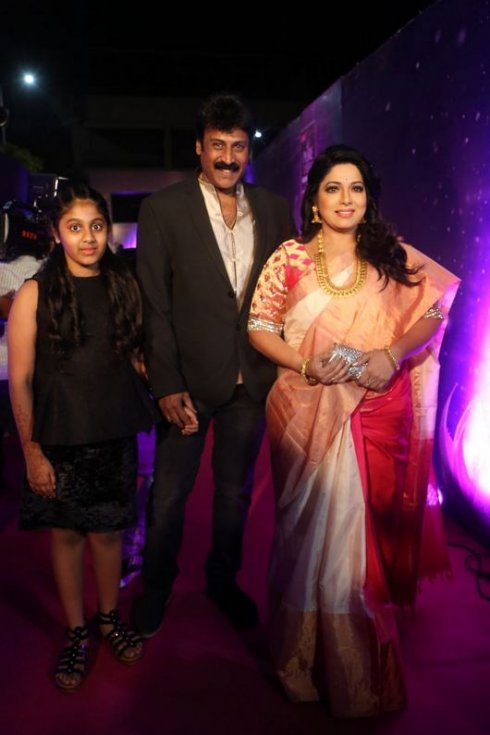 Celebs-at-Zee-Telugu-Apsara-Awards-2018-04