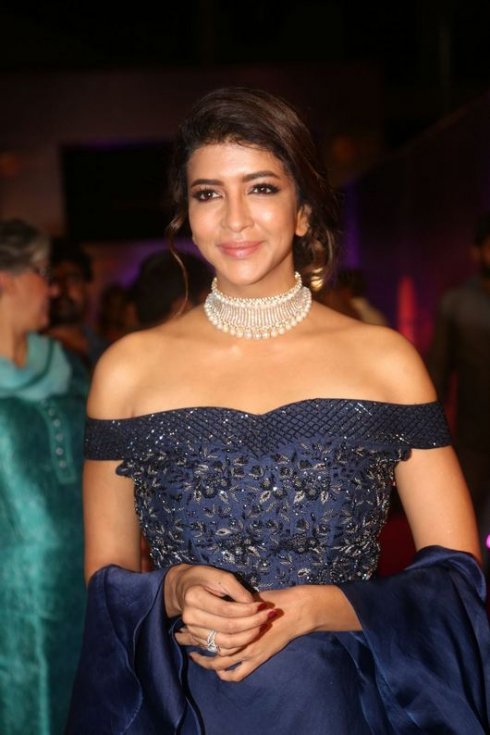 Celebs-at-Zee-Telugu-Apsara-Awards-2018-08