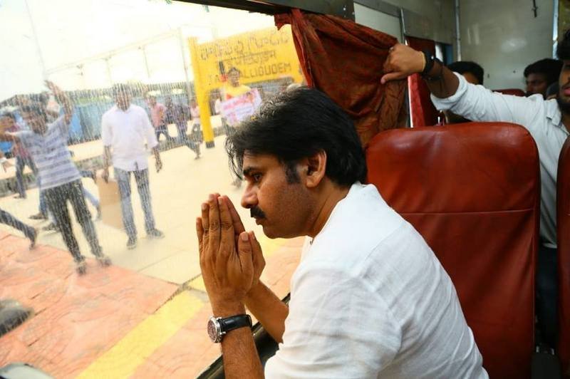 Janasena-Chief-Pawan-Kalyan-Interaction-with-Public-10