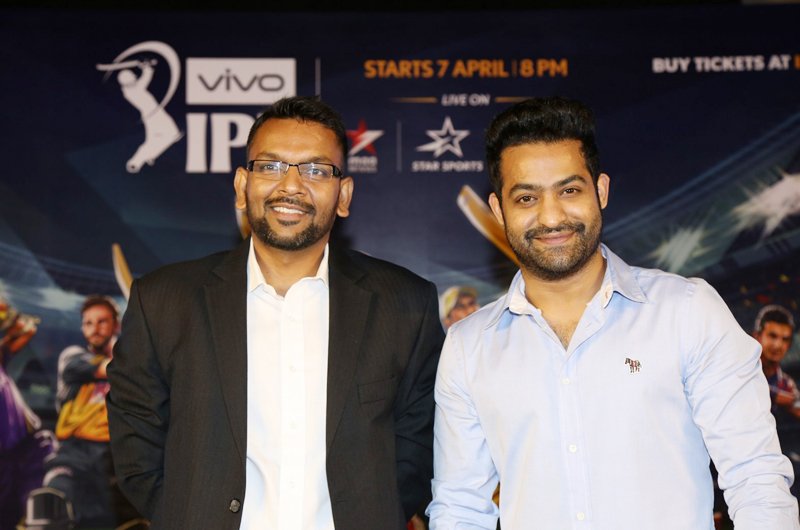 Jr-NTR-At-IPL-Press-Conference-Photos-01