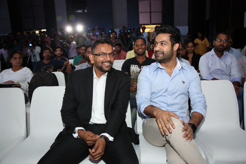 Jr-NTR-At-IPL-Press-Conference-Photos-08