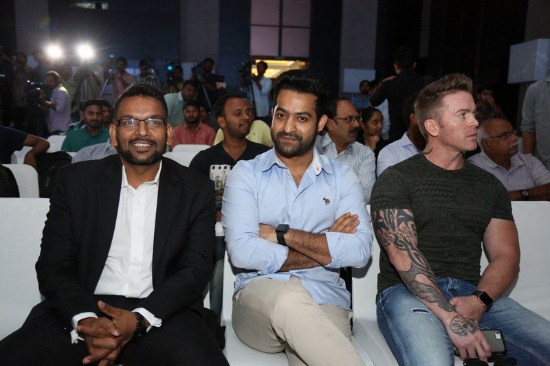 Jr-NTR-At-IPL-Press-Conference-Photos-09