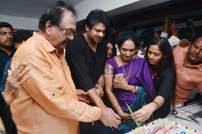 Krishnam-Raju-Birthday-Celebrations-01