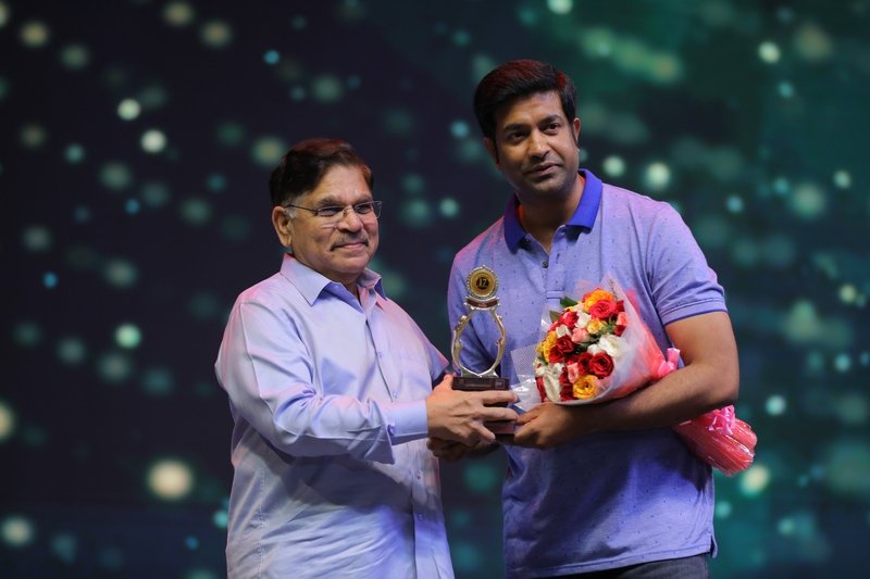 Santosham-Awards-2019-06