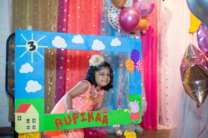 Sridevi-Vijaykumar-Daughter-Rupika-3rd-Birthday-Celebrations-04