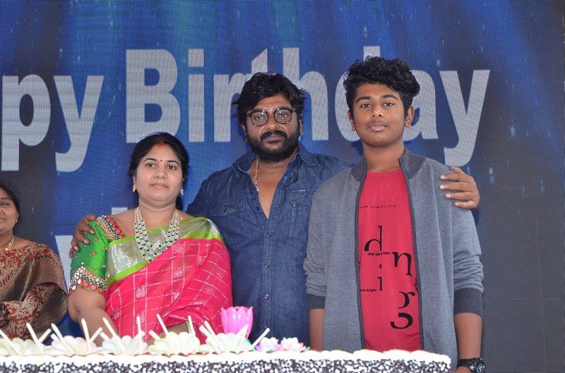 VV-Vinayak-Birthday-Celebrations-02