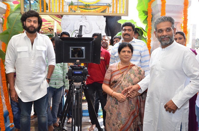 Varun-Tej-New-Movie-Launch-09