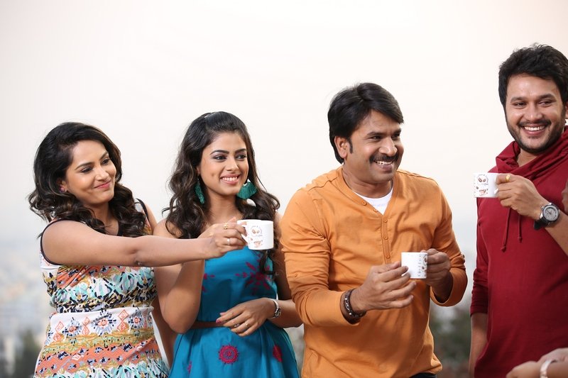 Jambalakidi-Pamba-Movie-Stills-05