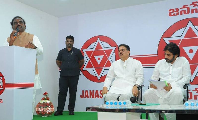 Ravela-Kishore-Babu-Joins-Janasena-10