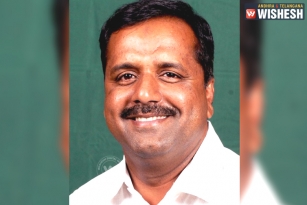 Karnataka Minister Refuses To Remove Red Beacon From His Car