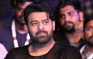 Prabhas-at-Saaho-Pre-Release-Event-02