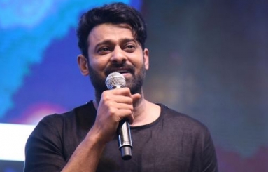 Prabhas-at-Saaho-Pre-Release-Event-09