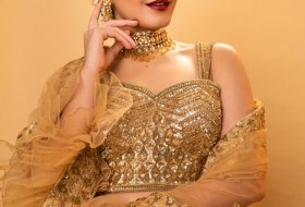 Raashi-Khanna-New-Pictures-04