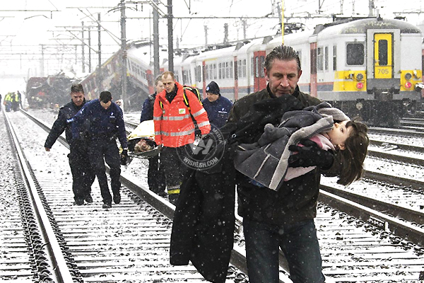 Belgium Train Crash Pics
