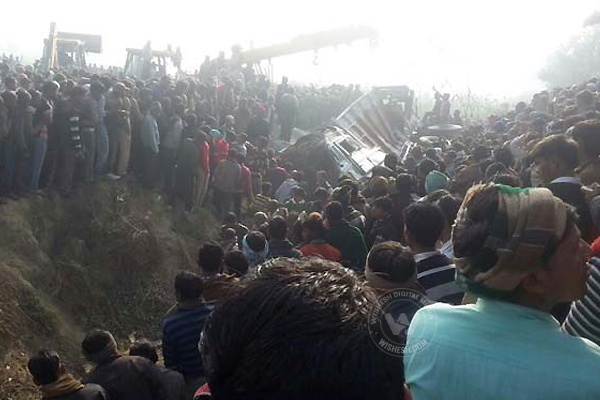 Uttar Pradesh School Bus Accident Photos