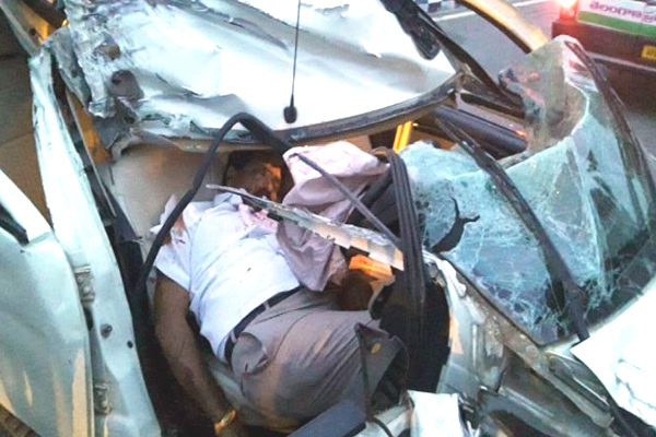 TRS Leader Dubbaka Sathish Reddy Road Accident