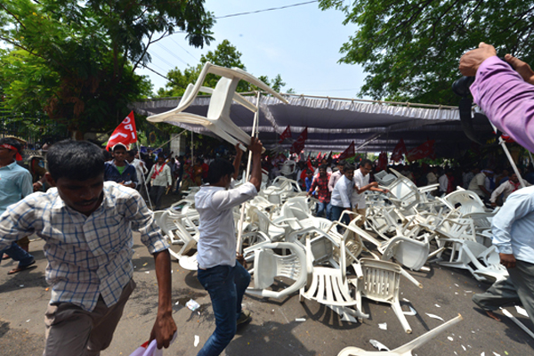 Dharna Chowk Protest Photos