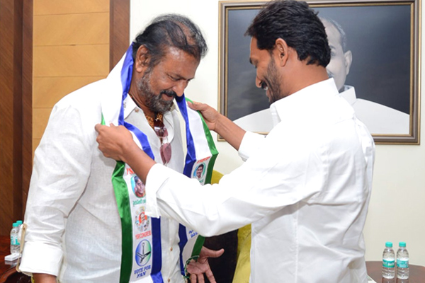 Mohan Babu Met YS Jagan