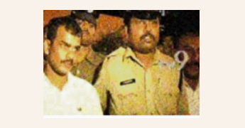 Police stop illegal transportation of Satya Sai wealth 