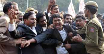 Lawyers, demonstration, Kavuri house