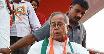  Pranab, T cong MPs, Lok Sabha adjournment, T issue, Telangana issue, Pranab Mukherjee