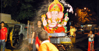 Ganesh-Chathurdi2