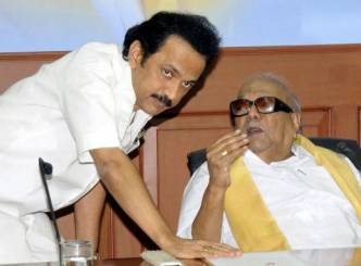DMK issues notice to LS on CAG report