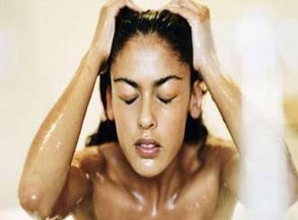 Home remedies to cure dandruff