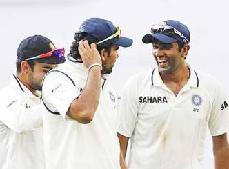 Bowlers put India into reckoning
