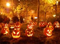 us halloween, us halloween, halloween effect courier guy thinks dead body a decoration, Halloween