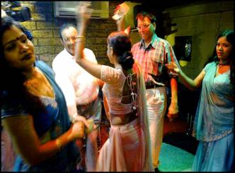 Dancing bars in state to open again