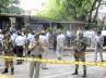 Bangaore-Delhi blasts, accused in Delhi blasts, b lore delhi blasts accused held, Delhi airport